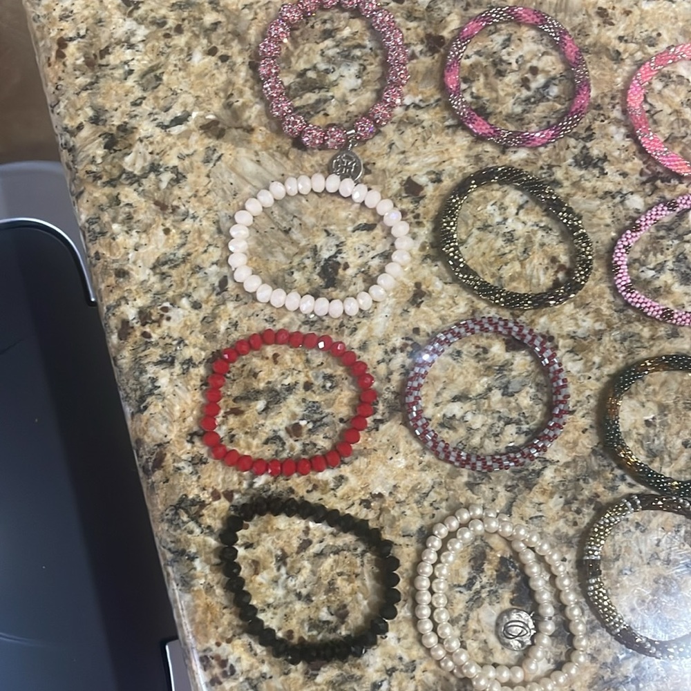 Multicolor bracelets - Picture 4 of 7